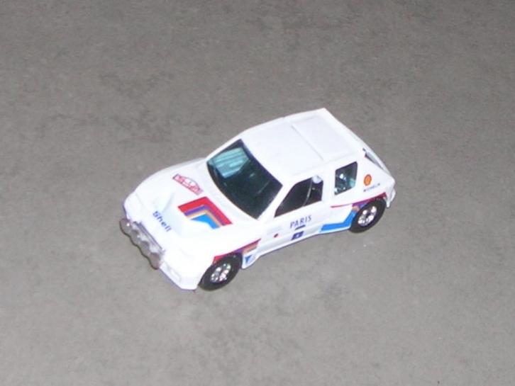 Corgi Peugeot 205 Turbo 16, Hobby en Vrije tijd, Modelauto's | Overige schalen, Zo goed als nieuw, Auto, Ophalen of Verzenden