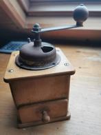 Heel oude koffie molen, Ophalen of Verzenden