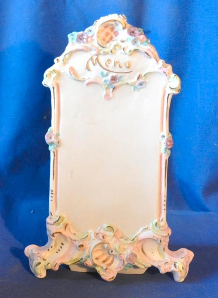 ancien porte menu de table en porcelaine biscuit, Antiek en Kunst, Antiek | Keramiek en Aardewerk, Ophalen of Verzenden