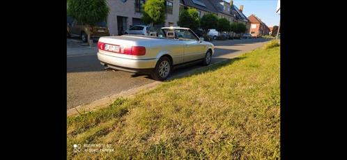 Audi cabrio 1992, Auto's, Audi, Particulier, Cabrio, Benzine, Cabriolet, Handgeschakeld, Zilver of Grijs, Zwart, Leder en Stof