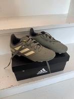 Adidas voetbalschoenen maat 29, Sport en Fitness, Voetbal, Ophalen, Zo goed als nieuw