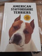 American Staffordshire Terriers Amstaff Am Staff Am Stafford, Livres, Animaux & Animaux domestiques, Comme neuf, Enlèvement ou Envoi