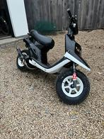 MBK booster, Fietsen en Brommers, Ophalen, Zo goed als nieuw, Cilinder