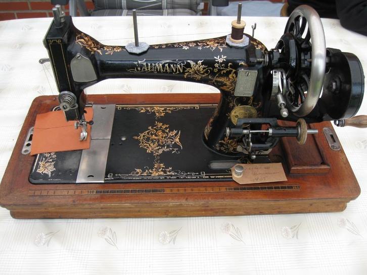 Naaimachine (leerstikker), Hobby en Vrije tijd, Naaimachines en Toebehoren, Gebruikt, Naaimachine, Ophalen
