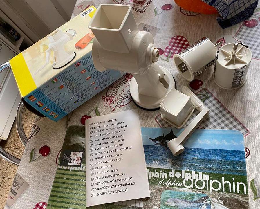 Râpe multifonctions bon état manuelle, Enlèvement ou Envoi