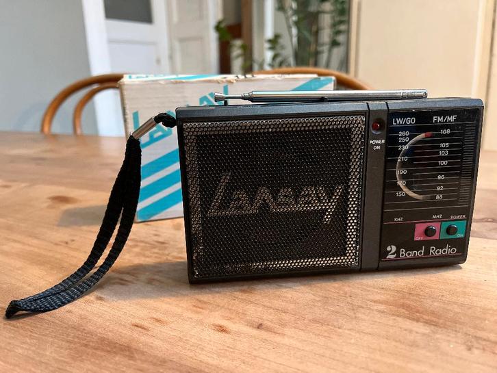 Lansay Vintage AM/FM-radio, Audio, Tv en Foto, Radio's, Zo goed als nieuw, Radio, Ophalen of Verzenden