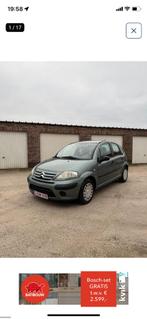 Nette auto met weinig km/gekeurd!, Auto's, Stof, Zwart, Handgeschakeld, 5 deurs