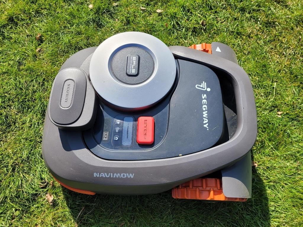 TOPPER Segway Navimow H3000E, 3000M² ZONDER BEGRENZINGSDRAAD, Jardin & Terrasse, Tondeuses robotisées, Utilisé, 20 à 25 cm, Avec capteur de pluie