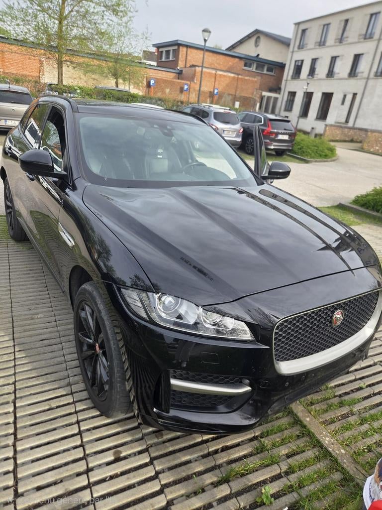 Jaguar F-Pace 2.0D 180 pk AWD BVA8 R-Sport, Automaat, Zwart, Particulier, Onderhoudsboekje