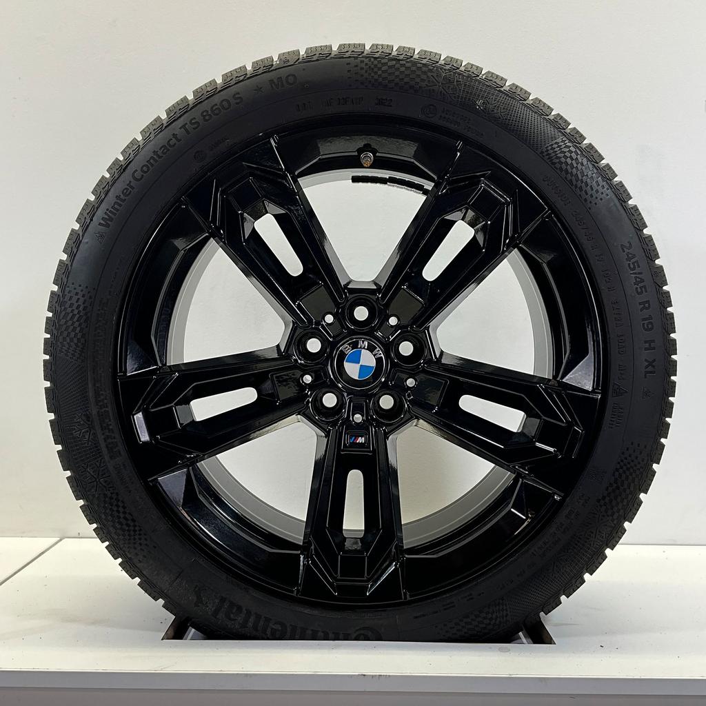 BMW IX1 X1 U11 IX2 X2 U10 SET VELGEN + WINTERBANDEN 19 INCH, 19 inch, -, -, Banden en Velgen