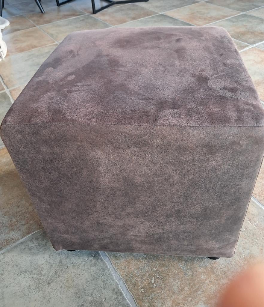 poef, Huis en Inrichting, Ophalen, Minder dan 50 cm, Vierkant, Zo goed als nieuw