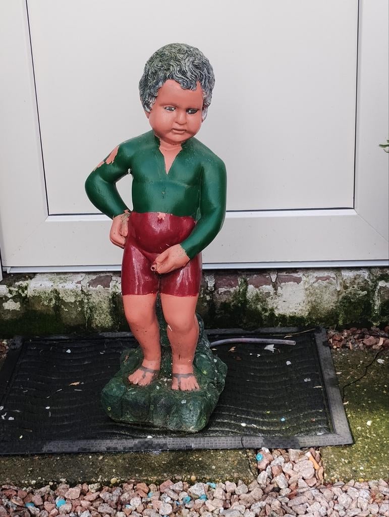 Manneke pis, Enlèvement ou Envoi