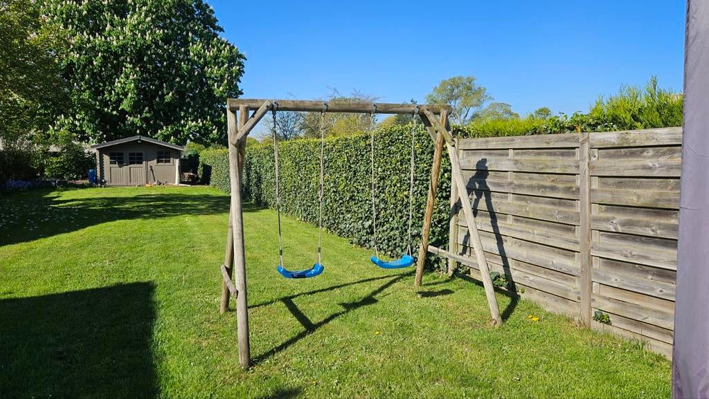 houten schommel, Ophalen