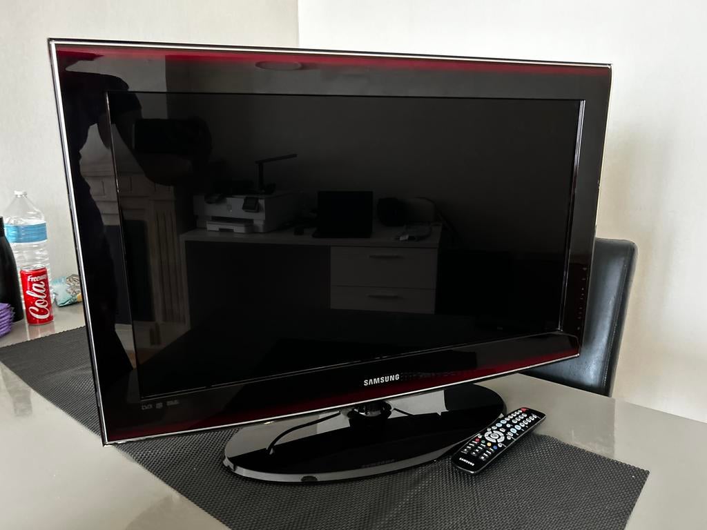 Samsung TV 37INCH, TV, Hi-fi & Vidéo, Télévisions, Comme neuf, Samsung, Enlèvement