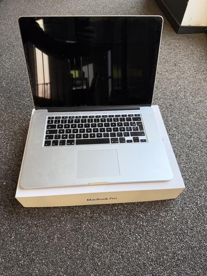 MacBook Pro 15 inch Retina, Informatique & Logiciels, Apple Macbooks, Utilisé, MacBook, 15 pouces, 2 à 3 Ghz, 512 GB, 16 GB, Azerty