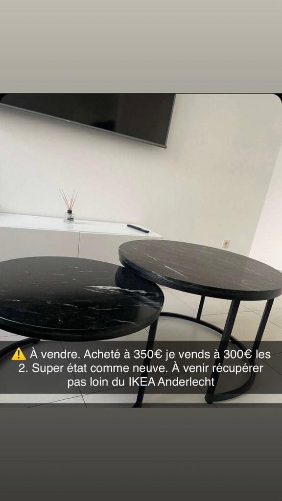 Deux petites tables rondes en vrai marbre — Comme neuves, Maison & Meubles, Tables | Tables de salon, Comme neuf, Autres matériaux