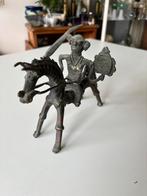 Statue africaine en bronze., Enlèvement, Bronze