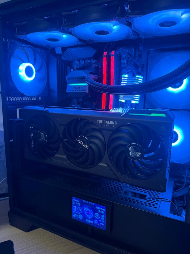 RX 7800 XT gaming-pc (16 GB) + Ryzen 7 5700X3D, Computers en Software, Desktop Pc's, Zo goed als nieuw, Gaming, Ophalen