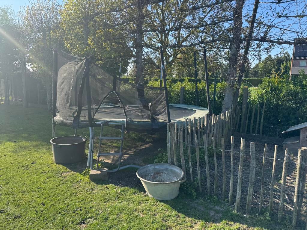 Trampoline, Enfants & Bébés, Jouets | Extérieur | Trampolines, Enlèvement, Utilisé