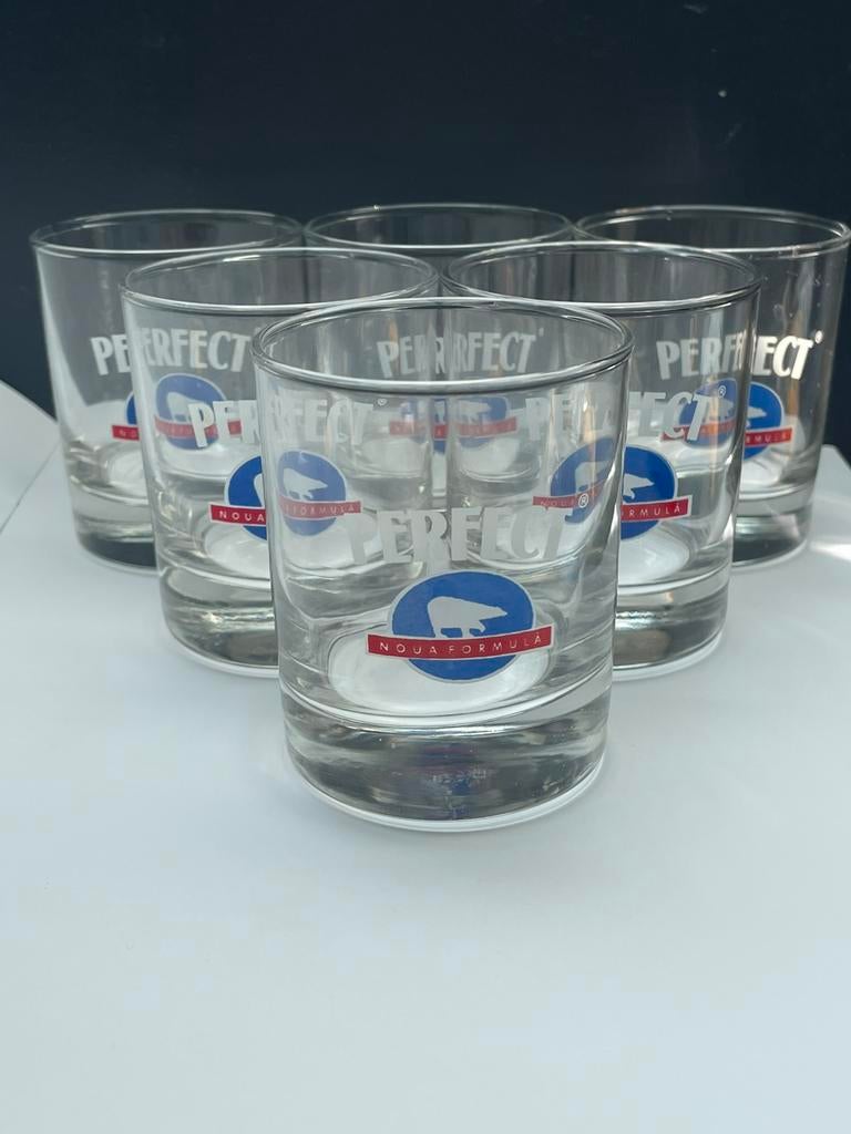 Vintage wodka glazen, Collections, Verres & Petits Verres, Enlèvement, Comme neuf