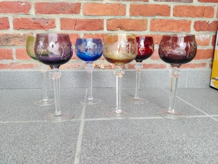 Set de 6 verres à vin vintage HORTENSJA, Collections, Verres & Petits Verres, Enlèvement
