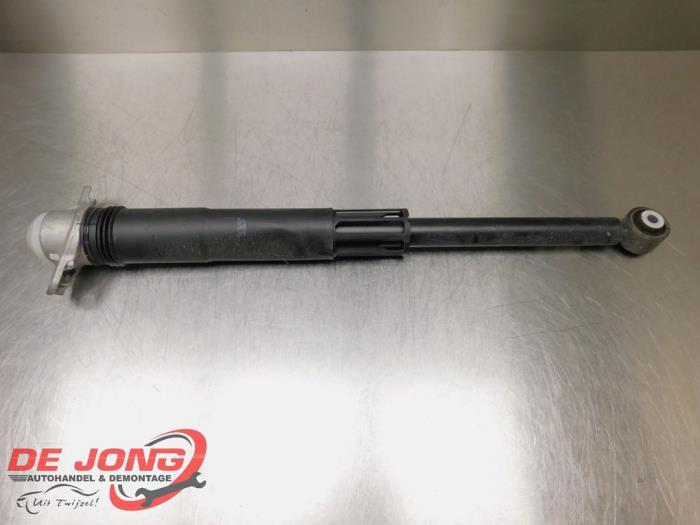 Amortisseur arrière droit d'un Volkswagen Polo, Volkswagen, -, 3 mois de garantie, Utilisé