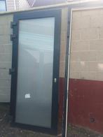 Buitendeur met melkglas, Ophalen, Buitendeur