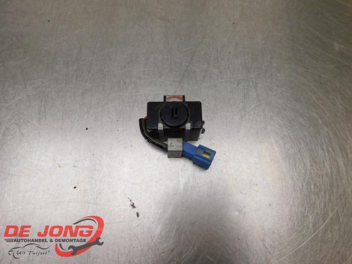 Relais van een Mitsubishi Pajero, Auto-onderdelen, Elektronica en Kabels, Mitsubishi, Gebruikt, 3 maanden garantie, Ophalen of Verzenden