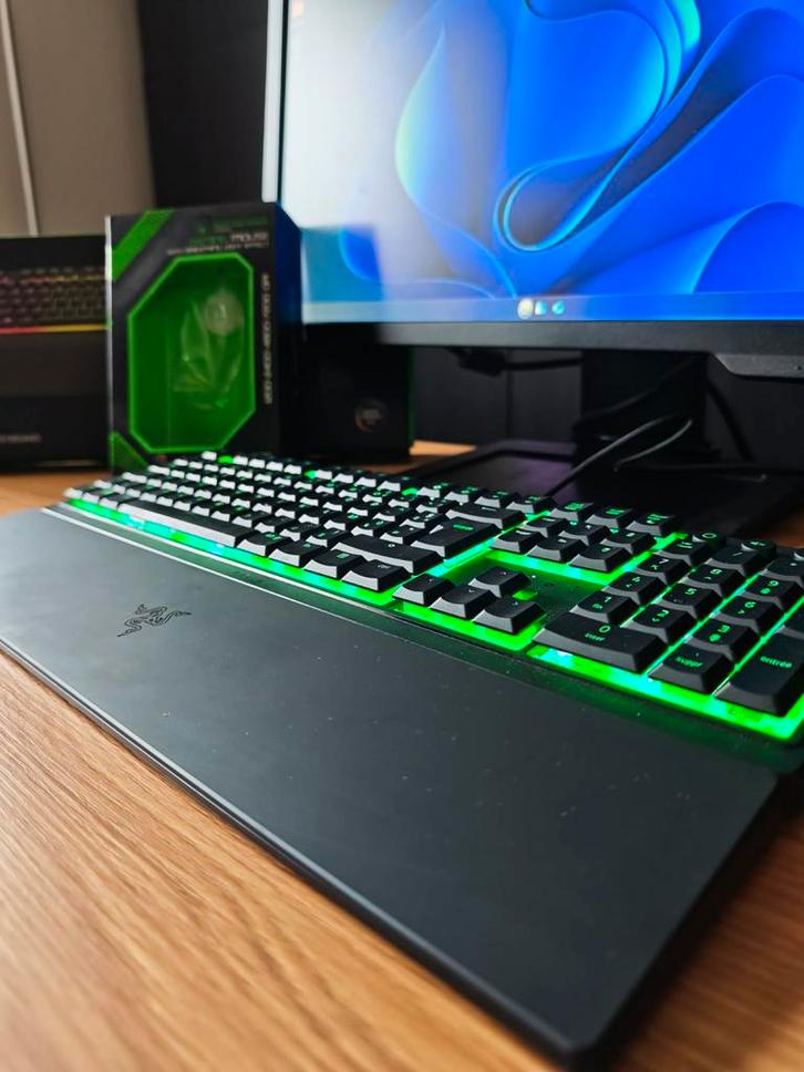 Full game setup BenQ Zowie 144Hz+ Razer + i7/16gb/2TB/Nvidia, Computers en Software, Desktop Pc's, Zo goed als nieuw, 3 tot 4 Ghz