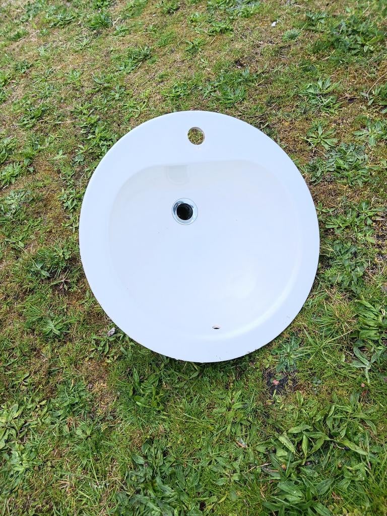 Gratis wastafel badkamer, Enlèvement