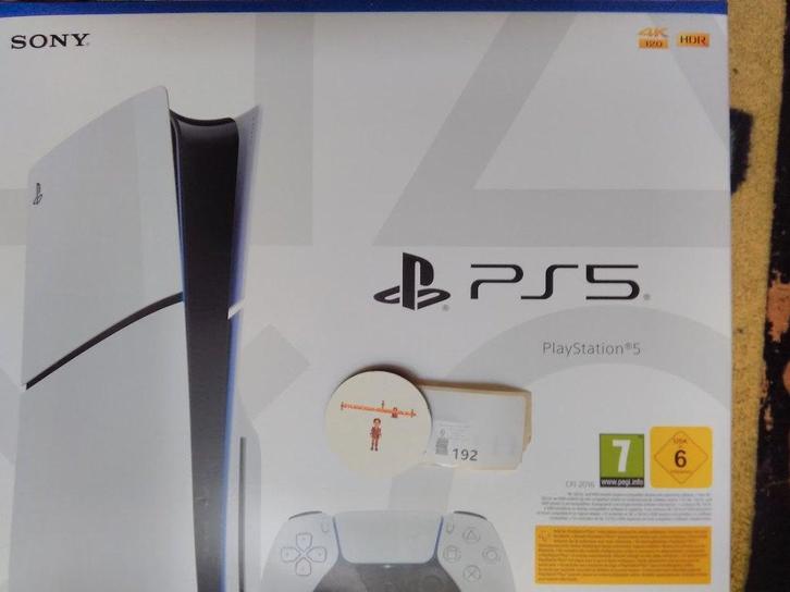 Playstation 5 Slim  1 TB Console, Consoles de jeu & Jeux vidéo, Consoles de jeu | Sony PlayStation 5, Utilisé, Playstation 5, Enlèvement ou Envoi