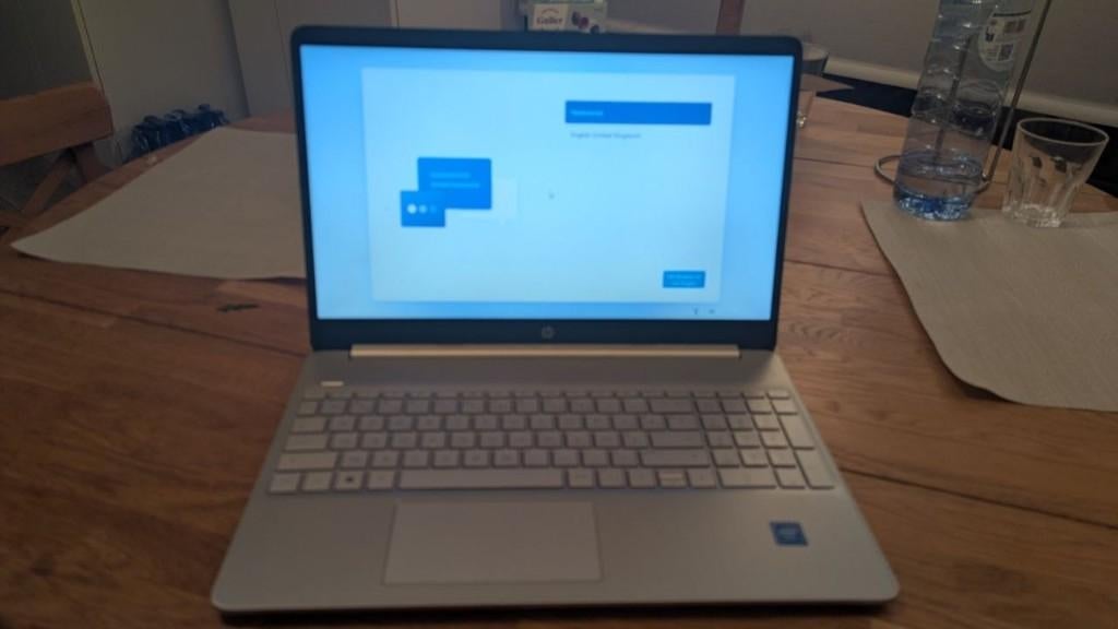 Laptop HP 15s‑fq0012nb - 4GB RAM – 128GB SSD – 15,6″, Celeron N4120, Comme neuf, Enlèvement, HP