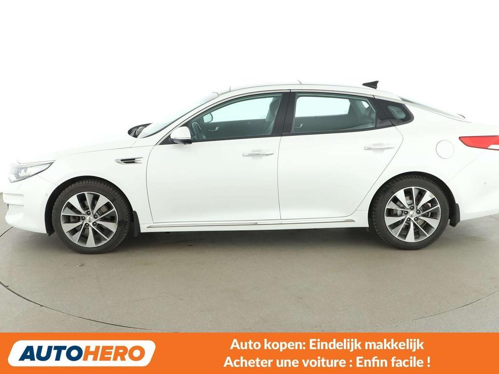 Kia Optima 1.7 CRDi Emotion (bj 2018, automaat), Auto's, Kia, Zwart, Optima, Wit, Leder