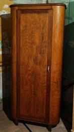 Pitch pine art deco kast, Enlèvement