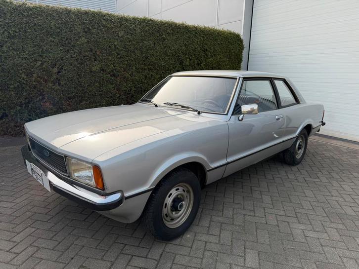 Ford Taunus TC2 1.6 2ème 1977, Autos, Oldtimers & Ancêtres, Particulier, Radio, Ford, Essence, Coupé, 2 portes, Boîte manuelle