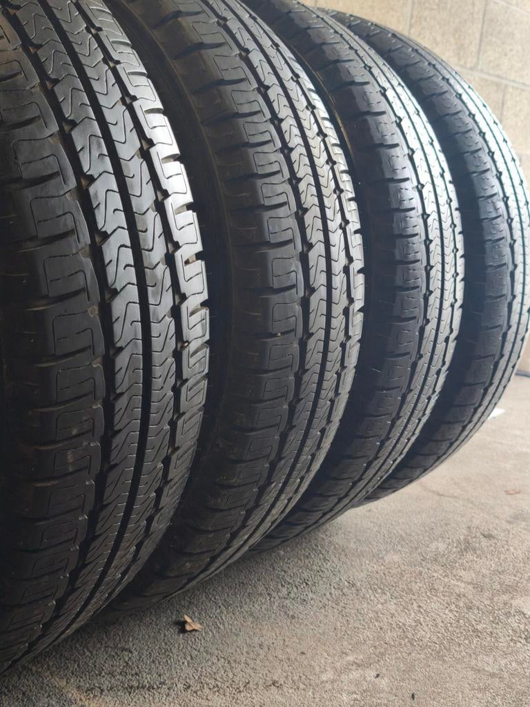 225/75/16 CP, Autos : Pièces & Accessoires, Pneus & Jantes, Pneu(s), 16 pouces, 225 mm