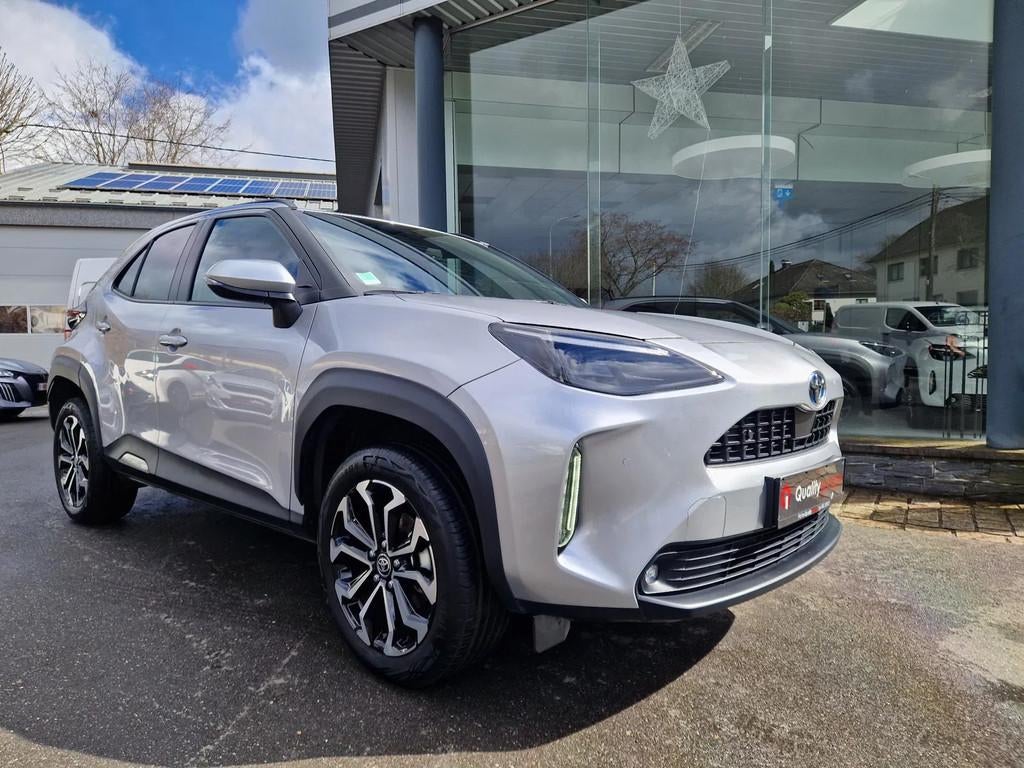 Toyota Yaris Cross Design AWD (automatique), Autos, Argent ou Gris, Achat, Euro 6, Entreprise