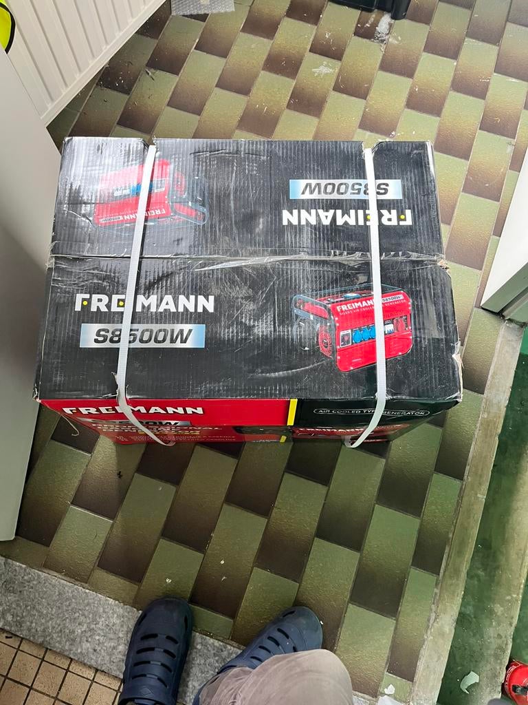 Benzine generator Freimann, S8500W Nieuw, Ophalen, Zo goed als nieuw