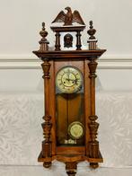 Horloge murale, Enlèvement