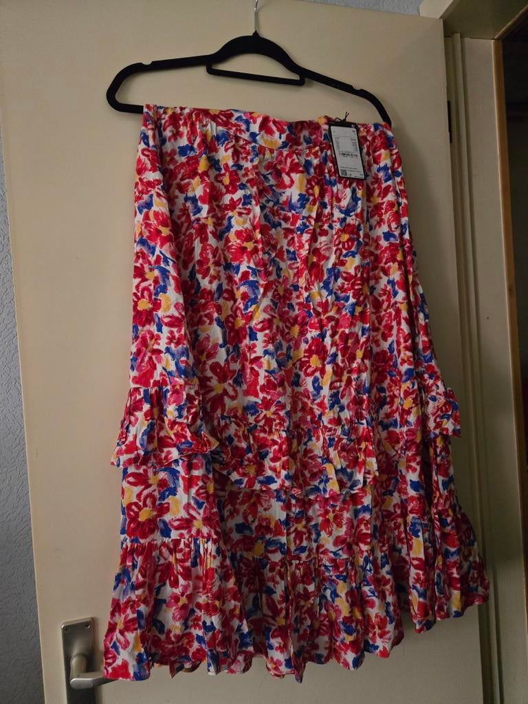 Lange rok maat 42, Vêtements | Femmes, Jupes, Enlèvement, Taille 42/44 (L)