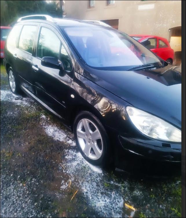 PEUGEOT 307, Autos, Peugeot, Particulier, Diesel, Break, 5 portes, Boîte manuelle, Noir, Noir, Cuir, Traction avant