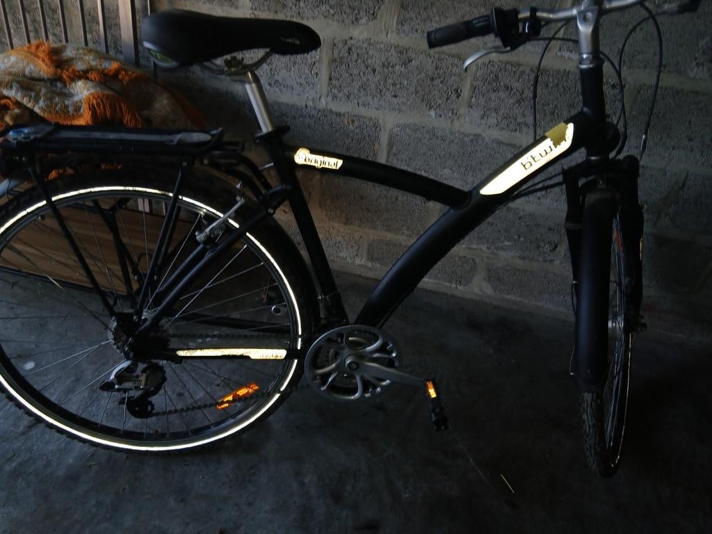 Velot, Vélos & Vélomoteurs