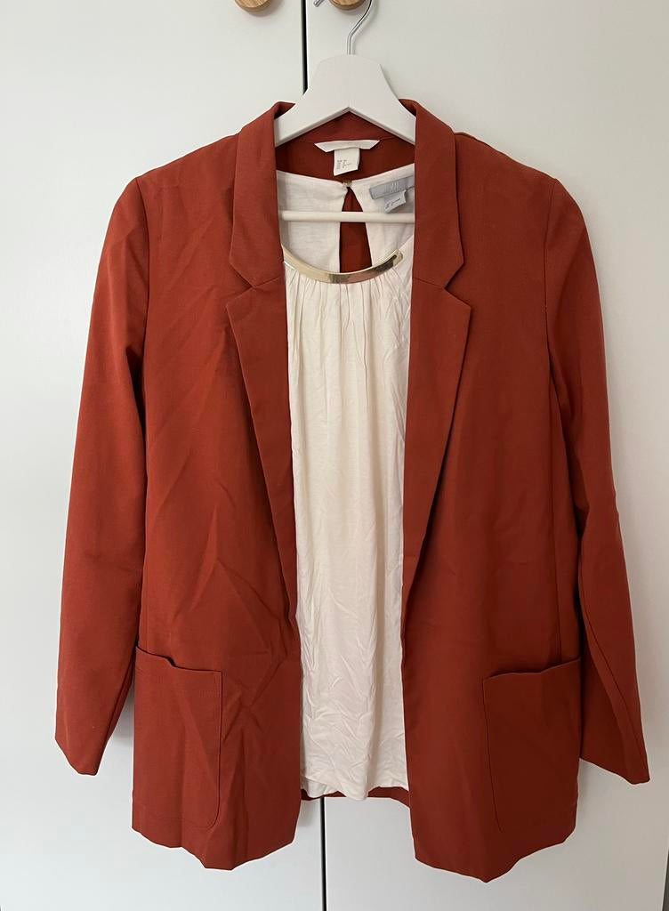 Blazer + blouse Maat 38 / L, Kleding | Dames, Jasjes, Kostuums en Pakken, Maat 38/40 (M), Wit, Ophalen of Verzenden, Zo goed als nieuw