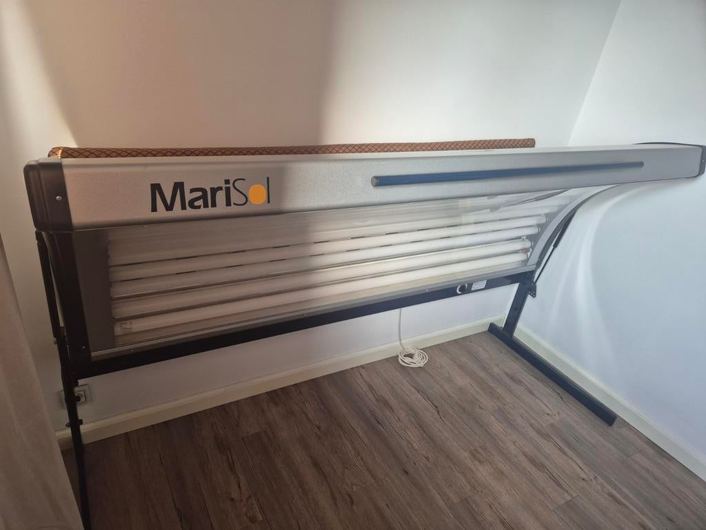 Zonnebank Maris Sol met extra lampen., Ophalen