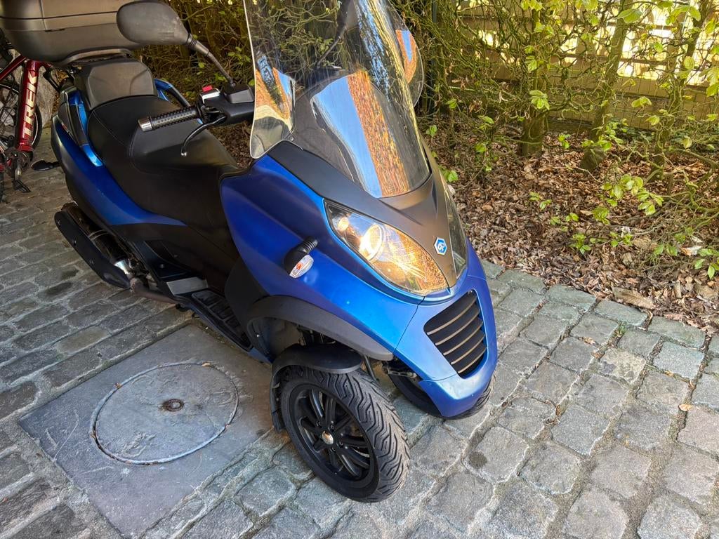 Mp3 400cc, Particulier