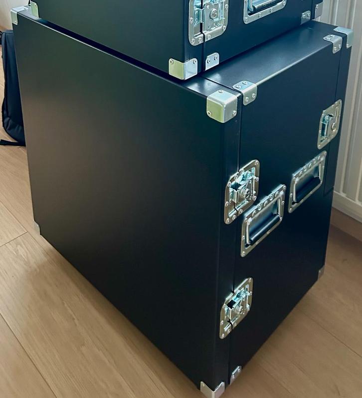 flight case voor speakers, Musique & Instruments, Boîtiers & Valises, Comme neuf, Haut-parleur ou Amplificateur, Flight case, Enlèvement