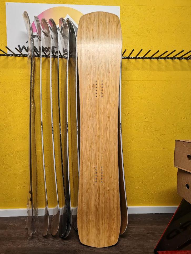 TwinTip Camber Fineer snowboard, Sports & Fitness, Snowboard, Comme neuf, Planche, Enlèvement