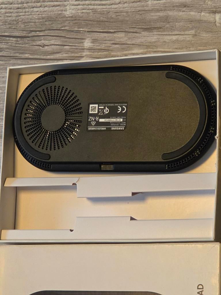 Samsung Wireless Charger Duo Pad EP-P5200 with box, Ophalen of Verzenden, Gebruikt, Samsung
