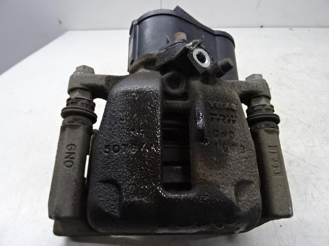 REMKLAUW LINKS ACHTER Audi Q3 (8UB / 8UG) (01-2011/12-2019), Gebruikt, Audi