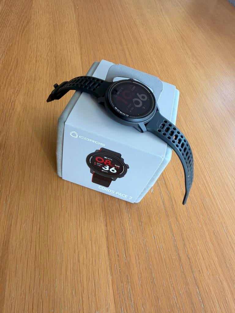 Coros pace 3, Handtassen en Accessoires, Smartwatches, Zo goed als nieuw, Ophalen